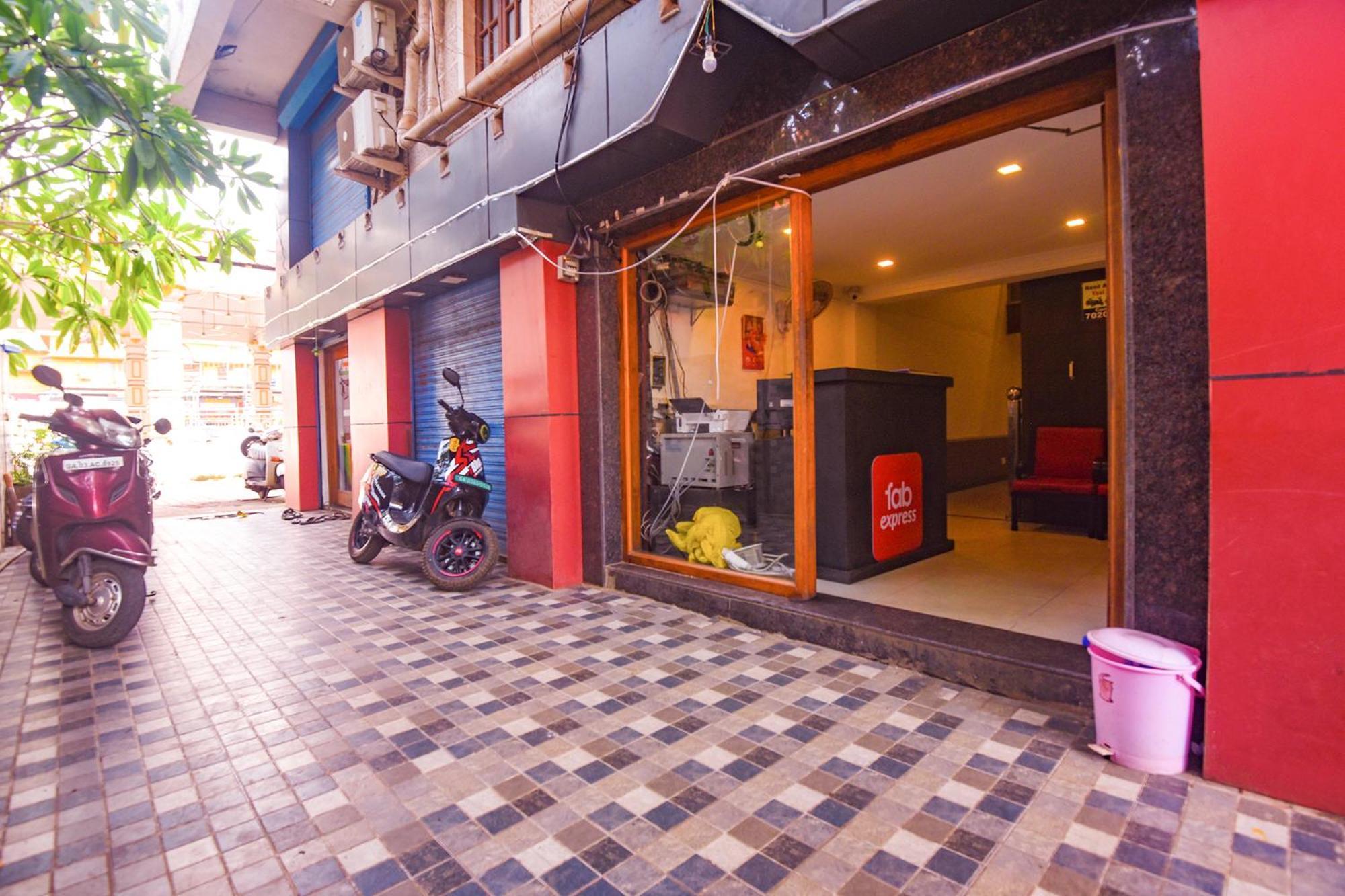 Fabexpress Raj Imperial By Rivasa Calangute
